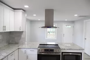 1016 Rauhut, Burlington, NC 27217 - Photo 10