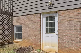 9 Pinecourt Dr, Siler City, NC 27344 - Photo 72