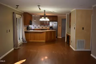 9 Pinecourt Dr, Siler City, NC 27344 - Photo 30