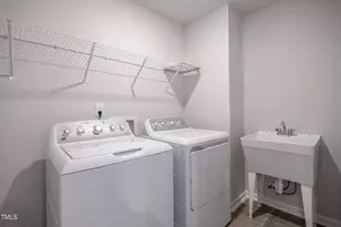 1726 Barrett Run Trl, Apex, NC 27502 - Photo 34