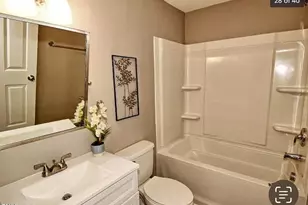 220 Barclay Rd, Chapel Hill, NC 27516 - Photo 8