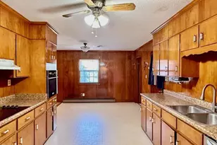 1007 Driftwood Dr, Siler City, NC 27344 - Photo 6