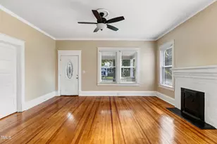 3902 W Wilson St, Farmville, NC 27828 - Photo 8