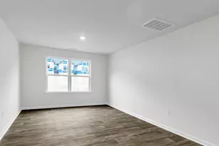 200 Holmes Cor Dr, Wilsons Mills, NC 27577 - Photo 6