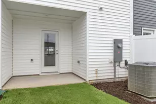 200 Holmes Cor Dr, Wilsons Mills, NC 27577 - Photo 32