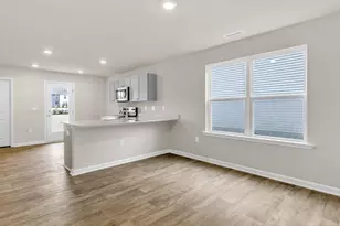 204 Holmes Cor Dr, Wilsons Mills, NC 27577 - Photo 8