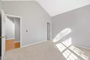 310 New Parkside Dr, Chapel Hill, NC 27516 - Photo 8