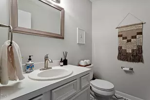 4100 Five Oaks Dr, Durham, NC 27707 - Photo 20