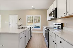 131 Dauphine St, Fuquay Varina, NC 27526 - Photo 6