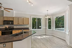 316 Trafalgar Ln, Cary, NC 27513 - Photo 12