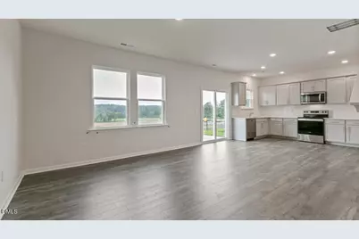 133 Chapel Street, Fuquay Varina, NC 27526 - Photo 6