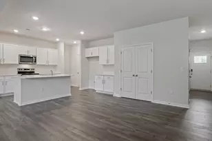 147 Chapel St, Fuquay Varina, NC 27526 - Photo 4
