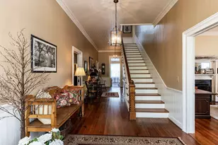 612 College St, Clinton, NC 28328 - Photo 4