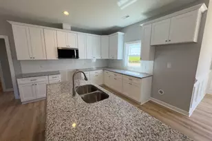 112 Lynn Ln, Selma, NC 27576 - Photo 8