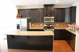 723 Suffield Way, Cary, NC 27519 - Photo 8