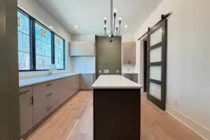 6804 Brixley Cir, Raleigh, NC 27614 - Photo 8