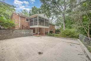 2425 Wentworth St, Raleigh, NC 27612 - Photo 40