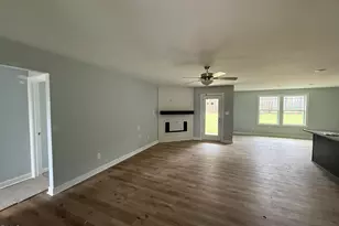 241 Maxwell Farm Ln, Selma, NC 27576 - Photo 2