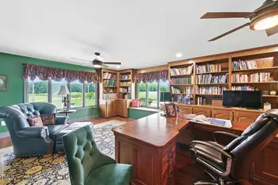 410 E Barefoot Road, Newton Grove, NC 28366 - Photo 32