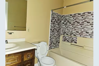 746 Glen Reilly Drive, Fayetteville, NC 28314 - Photo 8