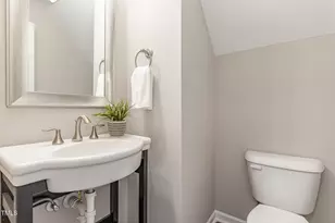 637 Stapleford Ln, Fuquay Varina, NC 27526 - Photo 14