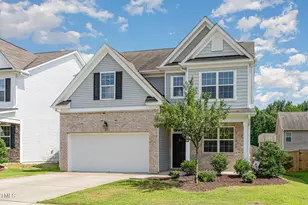 637 Stapleford Ln, Fuquay Varina, NC 27526 - Photo 4