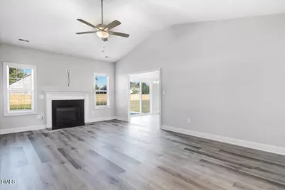 100 Nova Place, Pikeville, NC 27863 - Photo 8