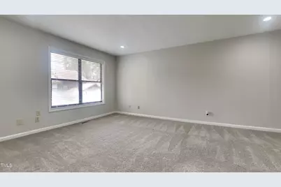 933 Creek Side Run, Fayetteville, NC 28303 - Photo 12