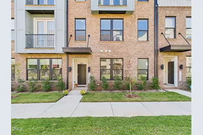 1251 Shaw View Alley #101, Raleigh, NC 27601 - Photo 2