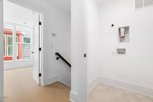 2 Seawell Ave, Raleigh, NC 27601 - Photo 22