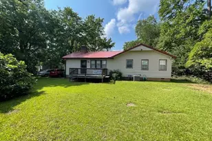 411 S Montreal Ct, Cary, NC 27511 - Photo 4