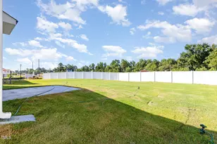 17 W Emily Gardens Dr, Selma, NC 27576 - Photo 34