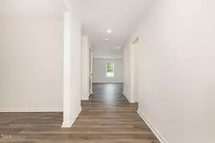 25 W Emily Gardens Dr, Selma, NC 27576 - Photo 4