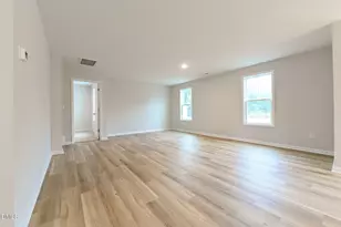 102 Twin Pnes Ct, La Grange, NC 28551 - Photo 4