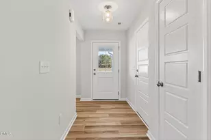 102 Twin Pnes Ct, La Grange, NC 28551 - Photo 4