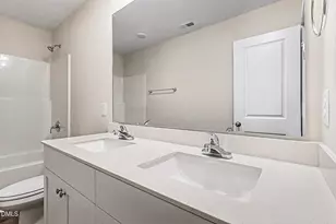 12 E Emily Gardens Dr, Selma, NC 27576 - Photo 32