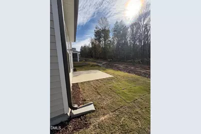 139 Favored Avenue, Sanford, NC 27330 - Photo 10