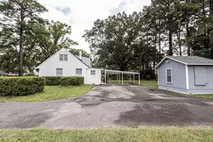 309 McGwigan St, Enfield, NC 27823 - Photo 20