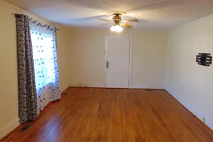 104 E Edgecombe St, Macclesfield, NC 27852 - Photo 8