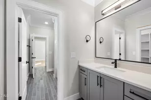 1003 Canterbury Rd, Raleigh, NC 27607 - Photo 32