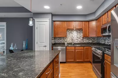 222 Glenwood Avenue #413, Raleigh, NC 27603 - Photo 10