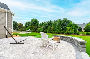 912 Lily Claire Ln, Fuquay Varina, NC 27526 - Photo 6