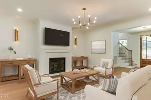 4807 Hollyridge Dr, Raleigh, NC 27612 - Photo 6