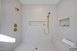 1005 Phoenix Pl, Raleigh, NC 27610 - Photo 18