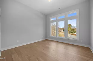 1005 Phoenix Pl, Raleigh, NC 27610 - Photo 20