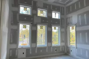 1001 Phoenix Pl, Raleigh, NC 27610 - Photo 8