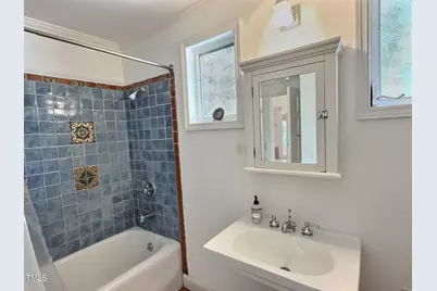 901 W Markham Avenue, Durham, NC 27701 - Photo 24