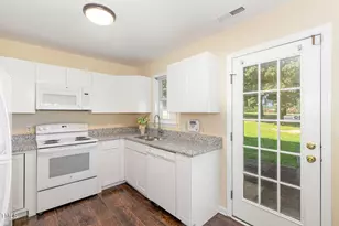 2125 Ventana Ln, Raleigh, NC 27604 - Photo 8