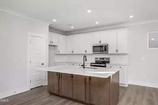 32 Quilting Dr, Benson, NC 27504 - Photo 10