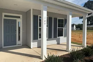 109 Quilting Dr, Benson, NC 27504 - Photo 2